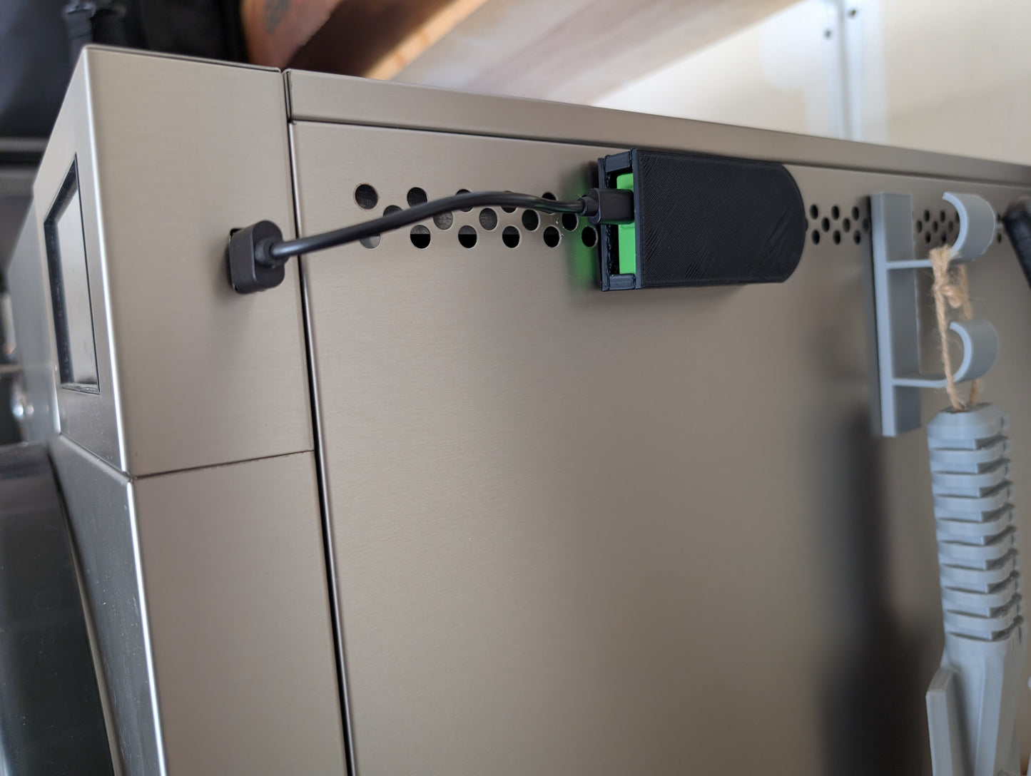 Digital 3D Print File - Crunch Co. Wifi Upgrade Freeze Dryer Mount (not a physical product)
